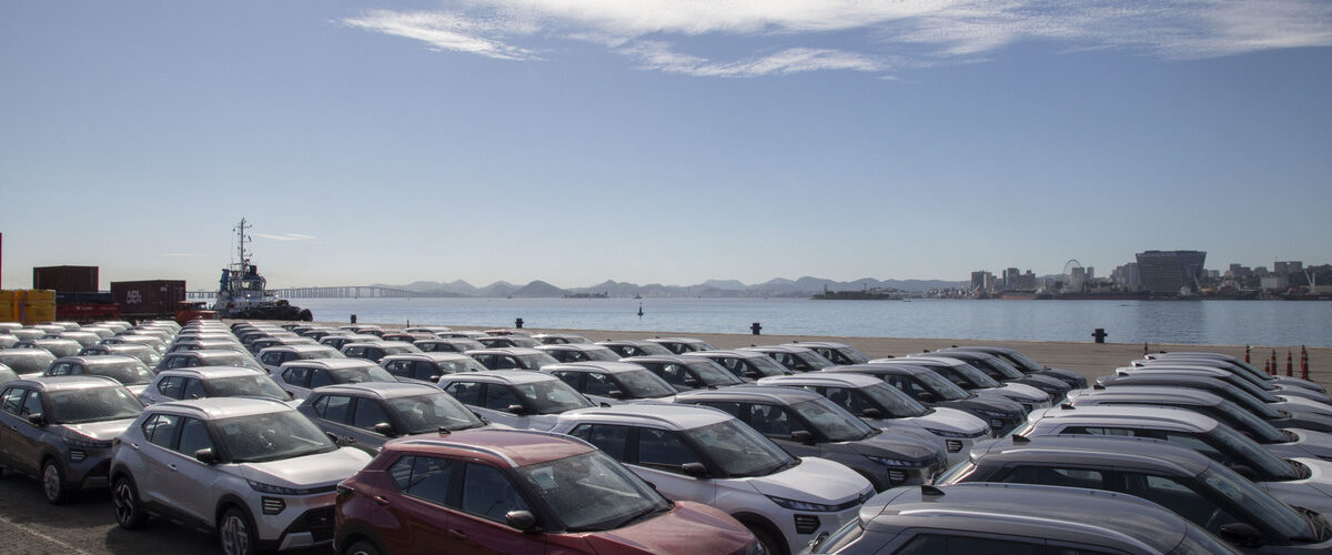 Novo Nissan Kait produzido no Complexo Industrial de Resende já